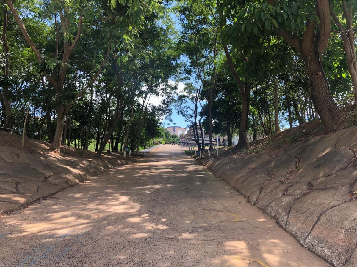 Apartamento Enseada Nautico Caldas Novas